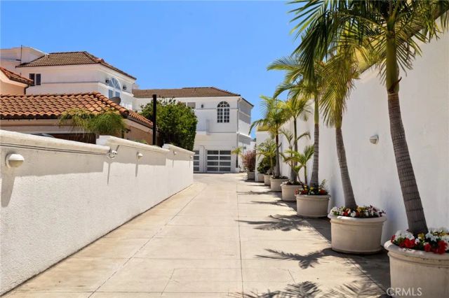 759 Foxkirk Road, Glendale, CA 91206