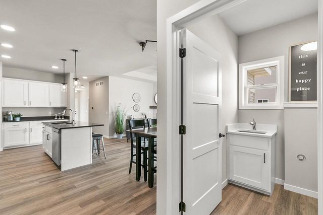 2864 Wild Goose Way, Stoughton, WI 53589