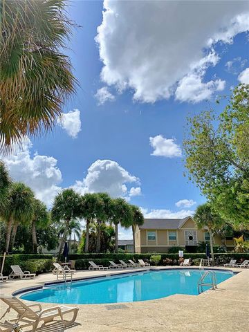 9800 TURF WAY 2, Orlando, FL 32837