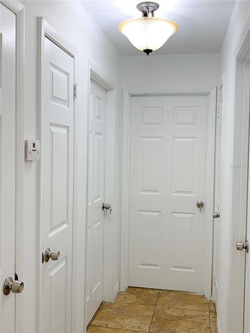 9800 TURF WAY 2, Orlando, FL 32837