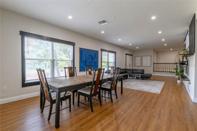 800 S KEENE ROAD, Clearwater, FL 33756