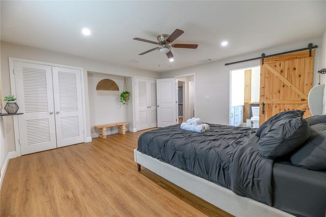 800 S KEENE ROAD, Clearwater, FL 33756