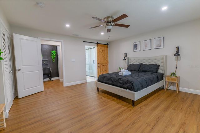 800 S KEENE ROAD, Clearwater, FL 33756