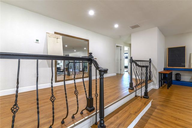 800 S KEENE ROAD, Clearwater, FL 33756