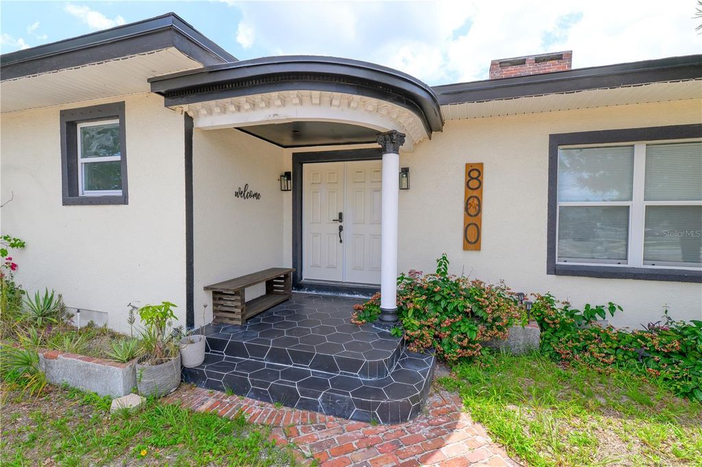 800 S KEENE ROAD, Clearwater, FL 33756