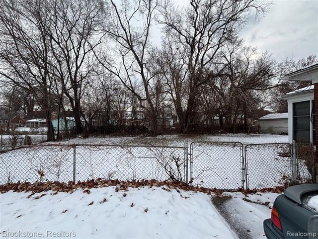 1699 S Deacon Street, Detroit, MI 48217