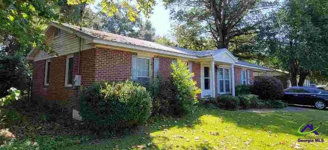 112 Lake Drive, Warner Robins, GA 31088