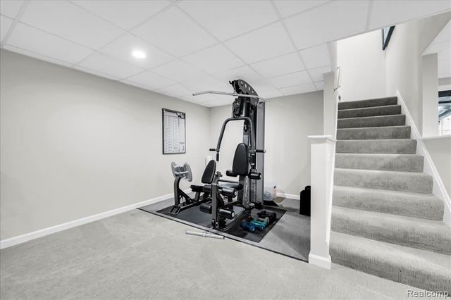 3816 W Maple Road, Bloomfield Hills, MI 48301