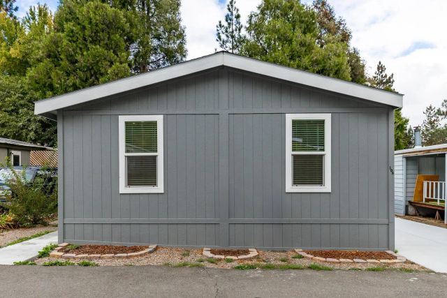 22899 Byron Rd SPC 108, Crestline, CA 92325