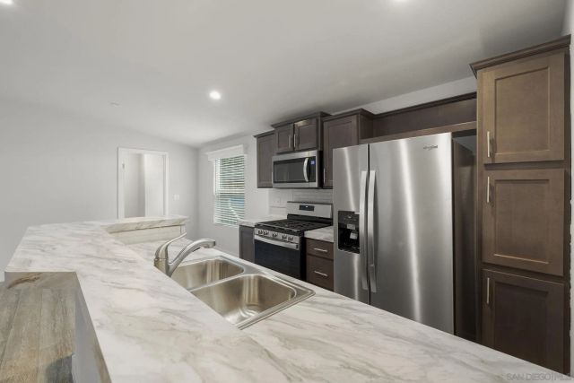 22899 Byron Rd SPC 108, Crestline, CA 92325