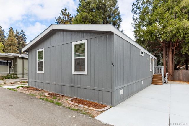 22899 Byron Rd SPC 108, Crestline, CA 92325