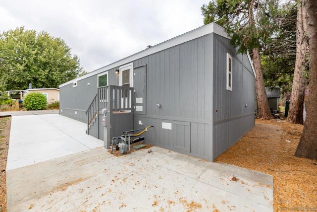 22899 Byron Rd SPC 108, Crestline, CA 92325