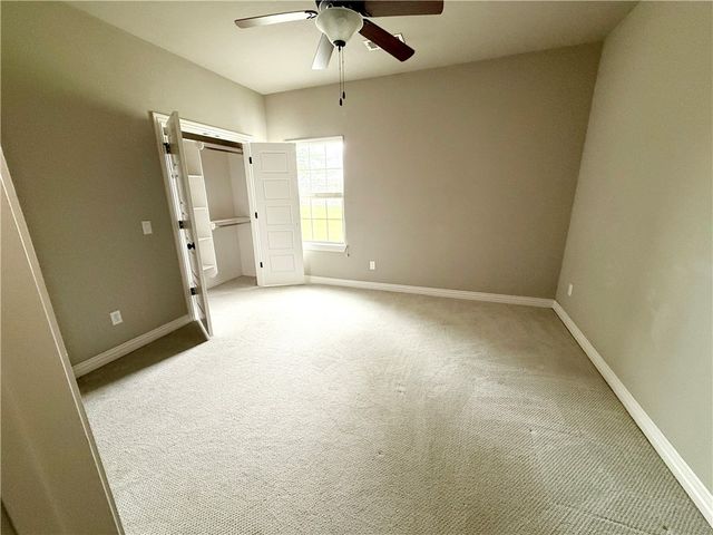 3200 Satinwood Avenue, Bentonville, AR 72713