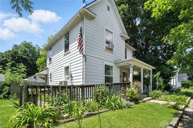 434 Garfield Avenue, Troy, OH 45373