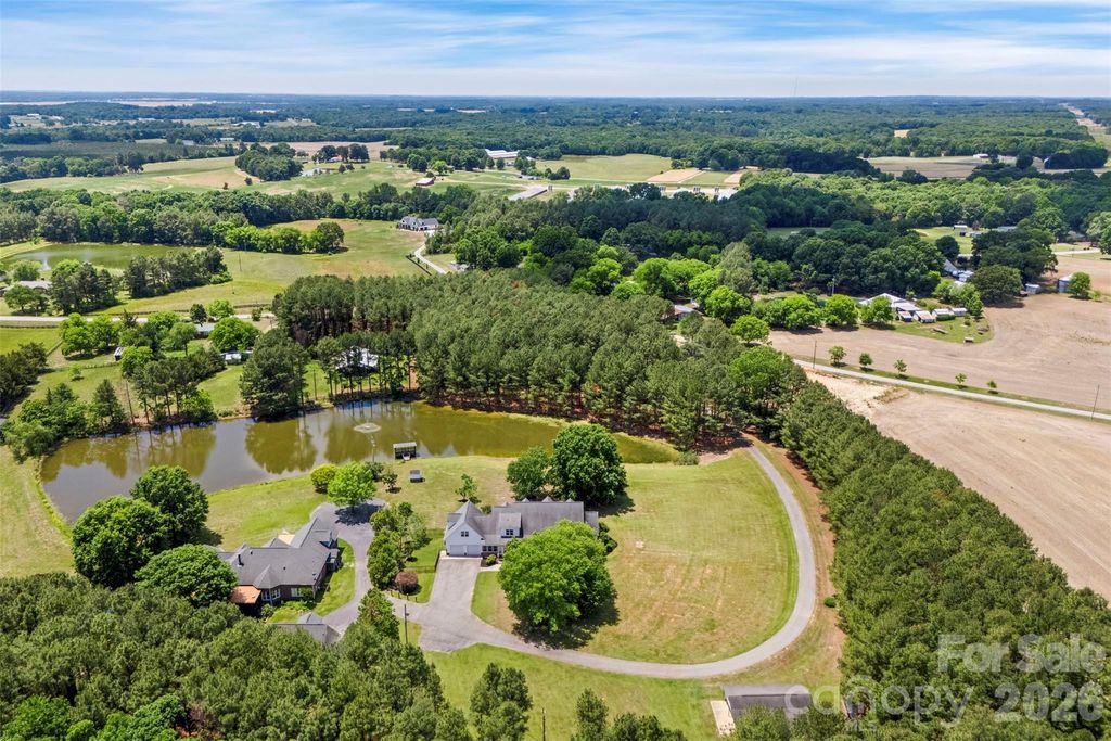 5639 White Store Road, Wingate, NC 28174
