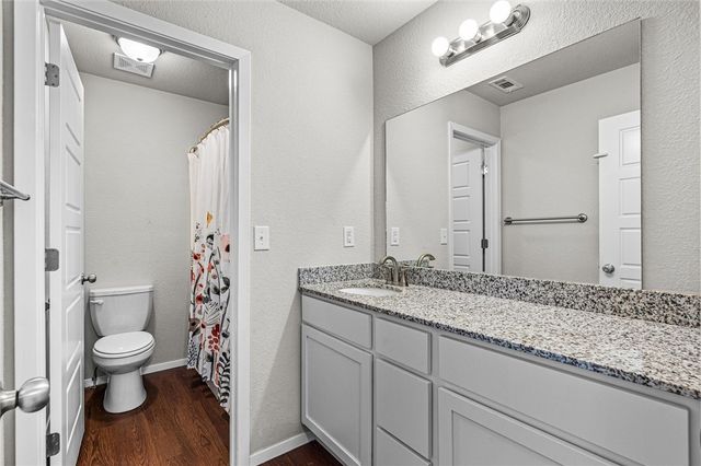 635 Woodcreek Loop, Lowell, AR 72745