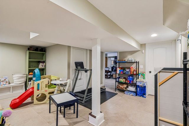 743 S Lombard Avenue, Oak Park, IL 60304