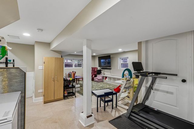 743 S Lombard Avenue, Oak Park, IL 60304