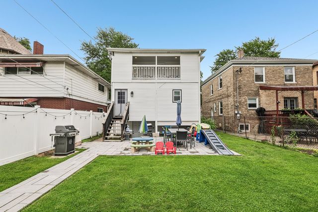 743 S Lombard Avenue, Oak Park, IL 60304