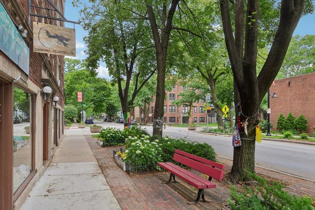 743 S Lombard Avenue, Oak Park, IL 60304