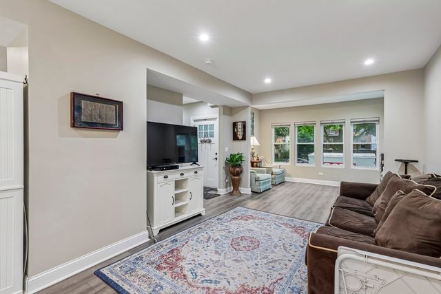 743 S Lombard Avenue, Oak Park, IL 60304