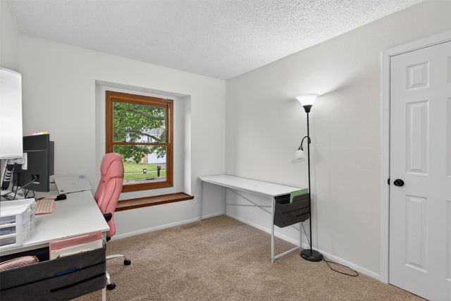 509 N N Street, Indianola, IA 50125