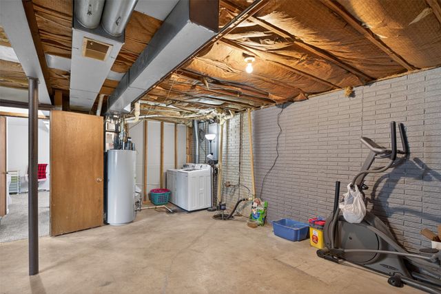 509 N N Street, Indianola, IA 50125