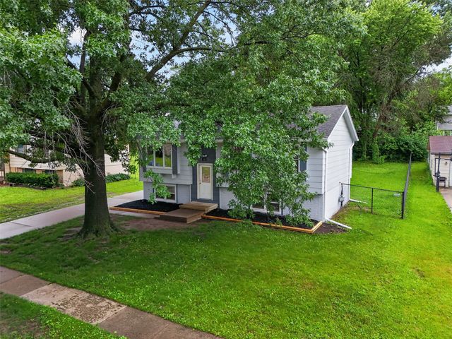 509 N N Street, Indianola, IA 50125