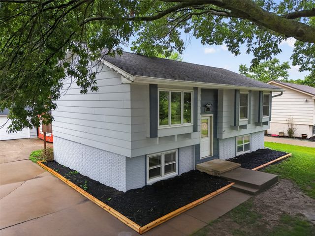 509 N N Street, Indianola, IA 50125