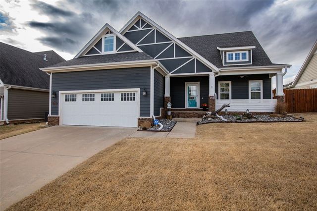 805 Hampstead Heath, Cave Springs, AR 72718