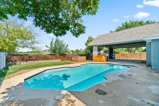 1938 Merrimac Trail, Garland, TX 75043