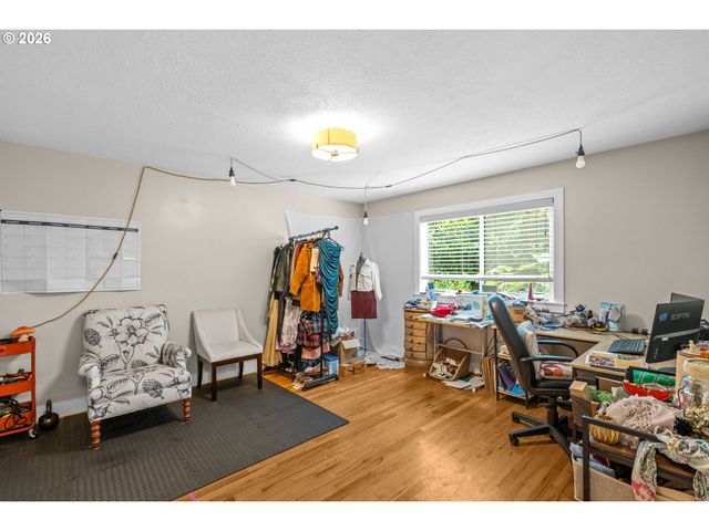 929 Se 16TH Ave 2, Portland, OR 97214