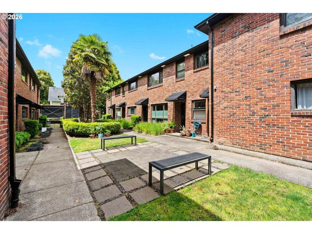 929 Se 16TH Ave 2, Portland, OR 97214