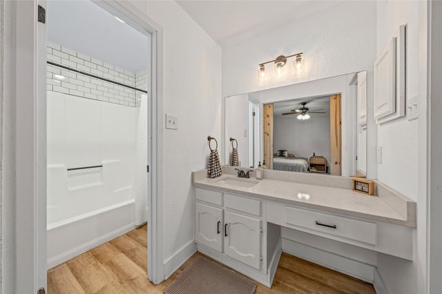 4113 Longhorn TRL, Temple, TX 76502