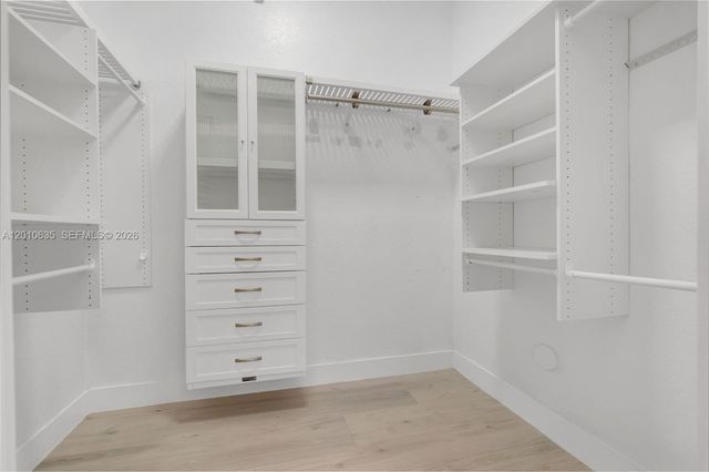 483 SW 147th Ter 2-48, Pembroke Pines, FL 33027
