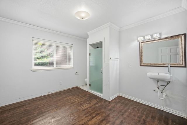 2705 Timberleaf Drive, Carrollton, TX 75006