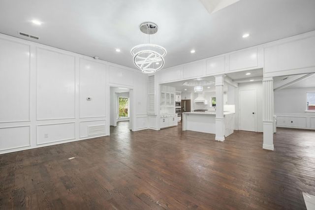 2705 Timberleaf Drive, Carrollton, TX 75006