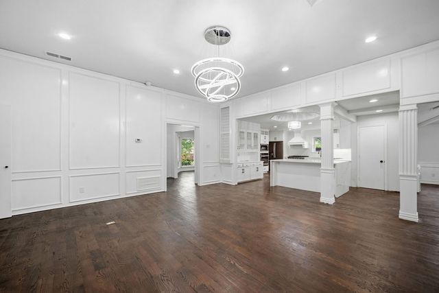 2705 Timberleaf Drive, Carrollton, TX 75006