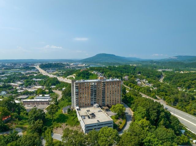 1131 Stringers Ridge Road 11e, Chattanooga, TN 37405