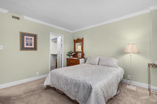 1131 Stringers Ridge Road 11e, Chattanooga, TN 37405
