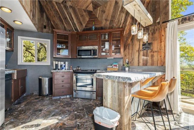 2178 Ridge Rider, Bradley, CA 93426