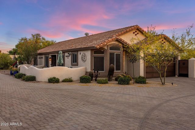 6905 E Dale Lane, Scottsdale, AZ 85266