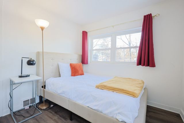 207 Eliot St, Ashland, MA 01721