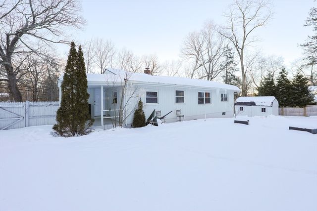 207 Eliot St, Ashland, MA 01721