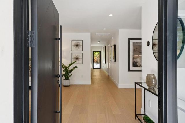 239 Loma Alta Avenue, Los Gatos, CA 95030