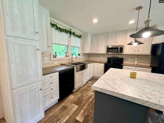 841 Cedar Creek Road, Swansea, SC 29160