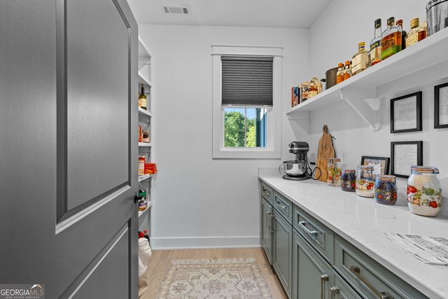 1005 Goza Rd., Fayetteville, GA 30215