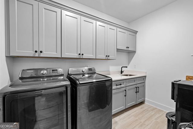 1005 Goza Rd., Fayetteville, GA 30215