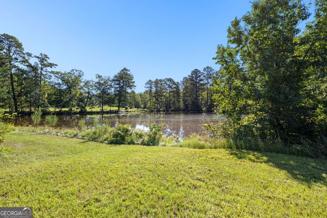 1005 Goza Rd., Fayetteville, GA 30215