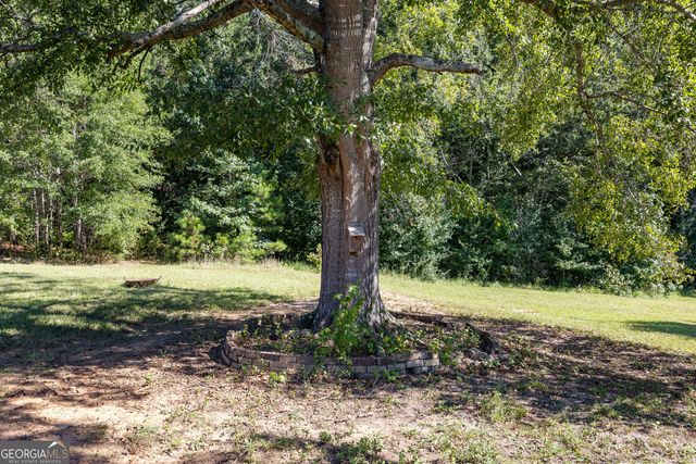 1005 Goza Rd., Fayetteville, GA 30215